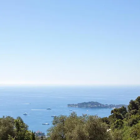 Villefranche-sur-mer Sleeps 10 Pool Air Con *